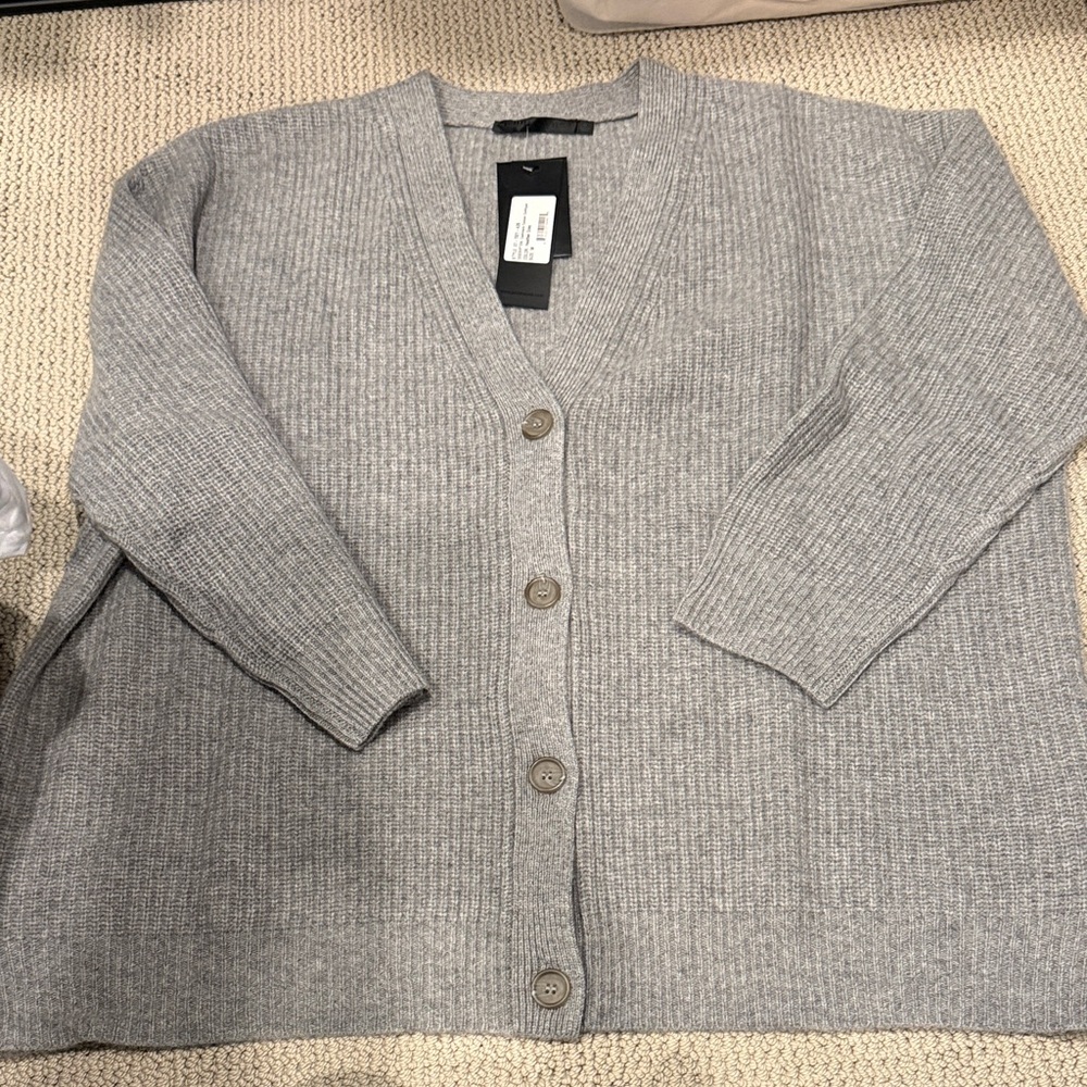 Jenni Kayne Light Gray Women's cashmere cocoon Cardigan in size medium nwt